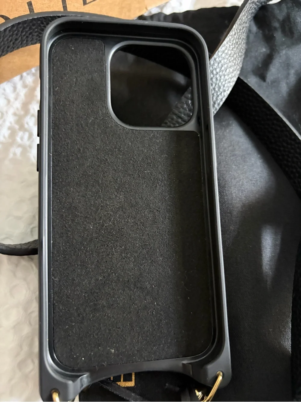 Bandolier iphone 15 pro